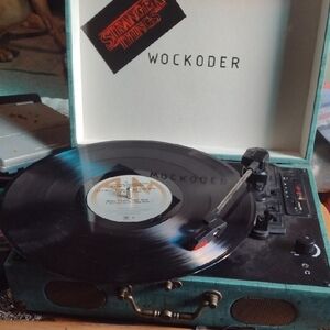 Black and Green Turntable& Cassette Tape Player